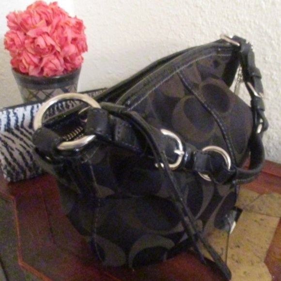 Coach shoulder bag black green/grey Cs, Missing Coach Charm. - Picture 3 of 7